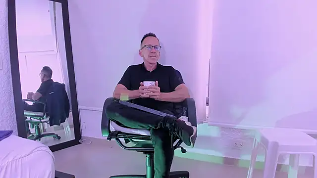  axelking  online show from 26, 2, 2026