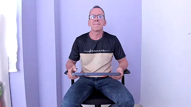  axelking  online show from 16, 3, 2026