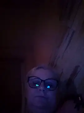 NieMaJazdyBezGwiazdy7883 online show from 28, 11, 2025