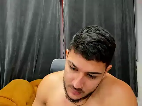 Snapshot of jasonshaw25 chatting on 16, 12, 2025 jasonshaw25 online show from 16, 12, 2025