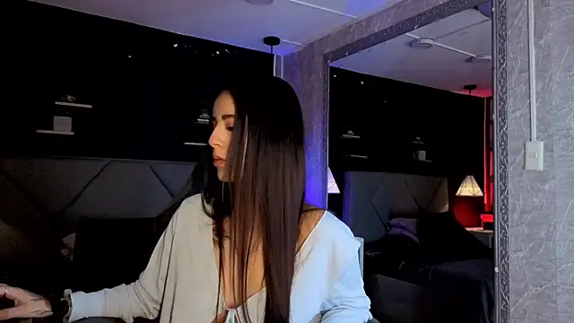 Snapshot of giapearl25 chatting on 10, 10, 2025 giapearl25 online show from 10, 10, 2025