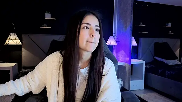 Snapshot of giapearl25 chatting on 3, 11, 2025 giapearl25 online show from 3, 11, 2025