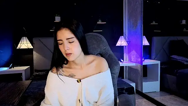 Snapshot of giapearl25 chatting on 14, 11, 2025 giapearl25 online show from 14, 11, 2025