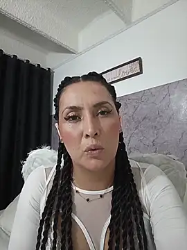 Nina-Velour online show from 17, 10, 2025