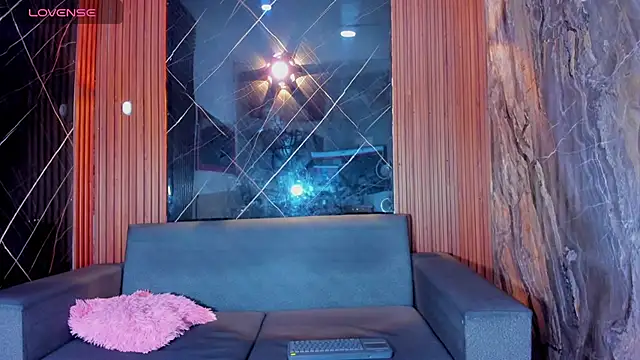 Miilu sexy online show from 4, 10, 2025