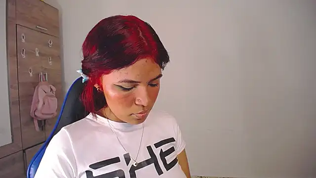 AAfrodithaa online show from 18, 10, 2025