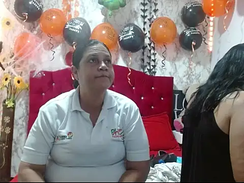 Snapshot of DannaLanegra2 chatting on 14, 10, 2025 DannaLanegra2 online show from 14, 10, 2025