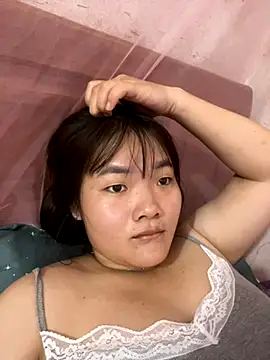 Snapshot of Beautiful-light22 chatting on 22, 10, 2025 Beautiful-light22 online show from 22, 10, 2025