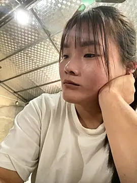 Snapshot of Beautiful-light22 chatting on 25, 10, 2025 Beautiful-light22 online show from 25, 10, 2025