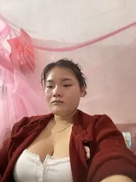 Snapshot of Beautiful-light22 chatting on 26, 10, 2025 Beautiful-light22 online show from 26, 10, 2025