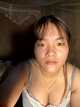 Snapshot of Beautiful-light22 chatting on 1, 11, 2025 Beautiful-light22 online show from 1, 11, 2025