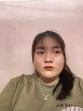 Snapshot of Beautiful-light22 chatting on 23, 11, 2025 Beautiful-light22 online show from 23, 11, 2025