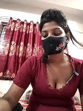 Queen-Any online show from 9, 10, 2025