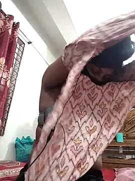 Queen-Any online show from 20, 10, 2025