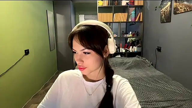 MysticAlisa online show from 17, 10, 2025