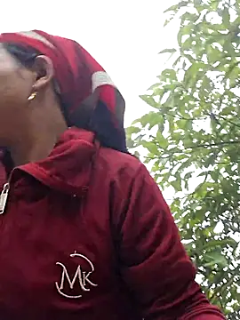 miomio-12 online show from 6, 11, 2025