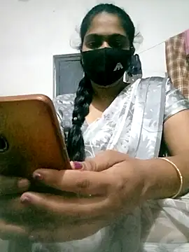 Snapshot of lasyalovely123456 chatting on 18, 10, 2025 lasyalovely123456 online show from 18, 10, 2025