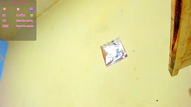 Snapshot of Paulina_new chatting on 27, 10, 2025 Paulina new online show from 27, 10, 2025