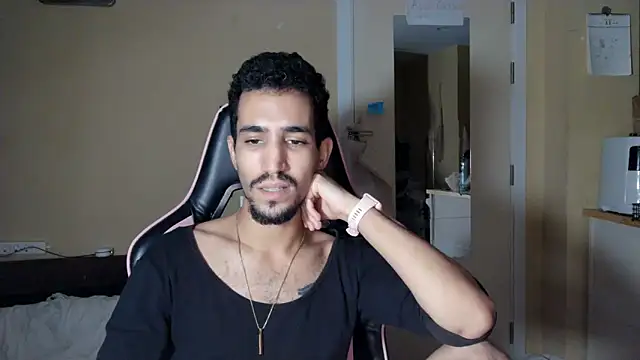 Snapshot of junokun22 chatting on 19, 11, 2025 junokun22 online show from 19, 11, 2025