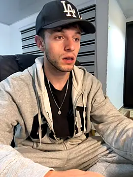 noah red online show from 14, 10, 2025