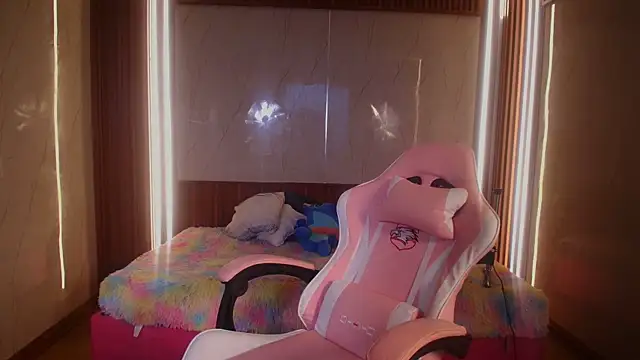 Eva Feller69 online show from 16, 12, 2025