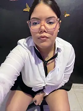 GabrielleMarsh1 online show from 8, 10, 2025