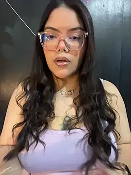 GabrielleMarsh1 online show from 14, 11, 2025