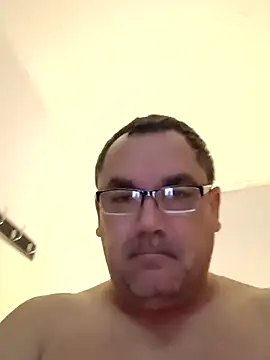 Snapshot of Alfred_00000 chatting on 4, 10, 2025 Alfred 00000 online show from 4, 10, 2025