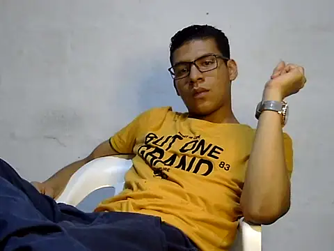 Snapshot of PhilipCox chatting on 24, 10, 2025 PhilipCox online show from 24, 10, 2025