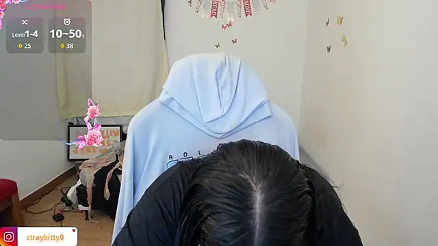 LoveLyy- online show from 12, 11, 2025