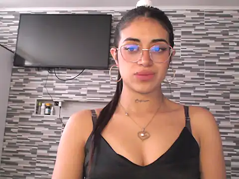 Carla Bennett   online show from 30, 10, 2025