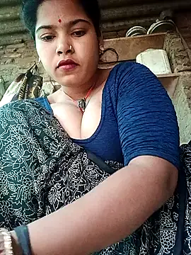 Snapshot of Rashilee_bhabhi chatting on 17, 10, 2025 Rashilee bhabhi online show from 17, 10, 2025
