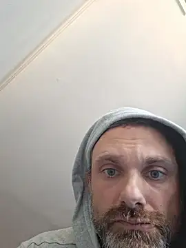 Snapshot of jfro553 chatting on 28, 10, 2025 jfro553 online show from 28, 10, 2025