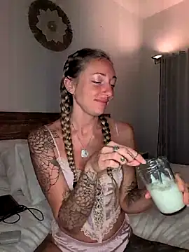 OpheliaRox online show from 17, 10, 2025