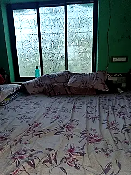 Snapshot of Shiyalsen chatting on 4, 11, 2025 Shiyalsen online show from 4, 11, 2025