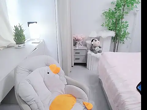 mili0923 online show from 15, 10, 2025