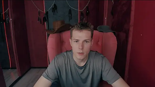 Snapshot of Hector_Spector chatting on 11, 11, 2025 Hector Spector online show from 11, 11, 2025