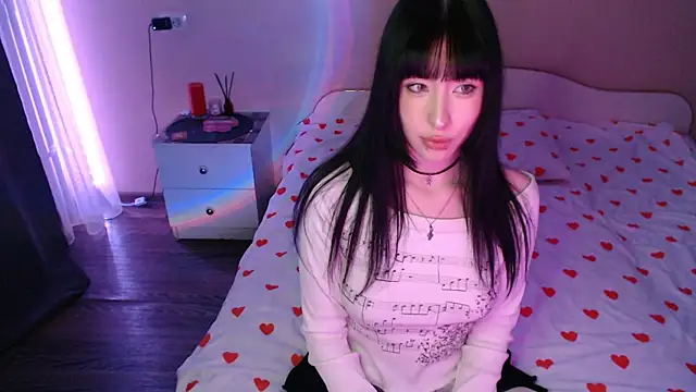 Snapshot of NaemiiBlush chatting on 23, 11, 2025 NaemiiBlush online show from 23, 11, 2025