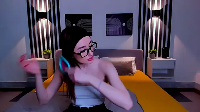 Snapshot of Olivia_Grantt chatting on 14, 11, 2025 Olivia Grantt online show from 14, 11, 2025