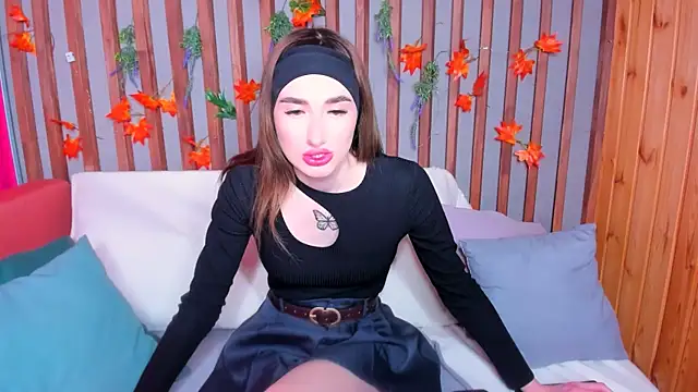 Snapshot of Olivia_Grantt chatting on 17, 11, 2025 Olivia Grantt online show from 17, 11, 2025