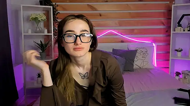 Snapshot of Olivia_Grantt chatting on 22, 11, 2025 Olivia Grantt online show from 22, 11, 2025