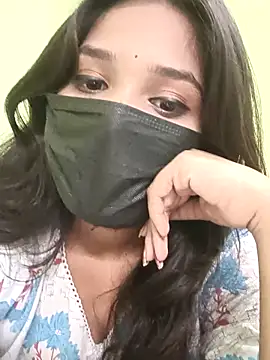 Beautiful Eye online show from 3, 12, 2025