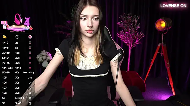 Snapshot of Trix_Void chatting on 17, 2, 2026 Trix Void online show from 17, 2, 2026