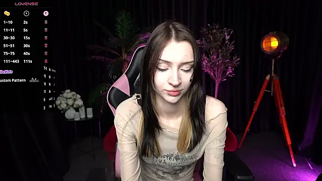 Snapshot of Trix_Void chatting on 2, 3, 2026 Trix Void online show from 2, 3, 2026