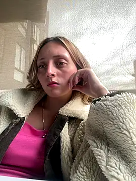 Snapshot of Mia_dca chatting on 30, 10, 2025 Mia dca online show from 30, 10, 2025