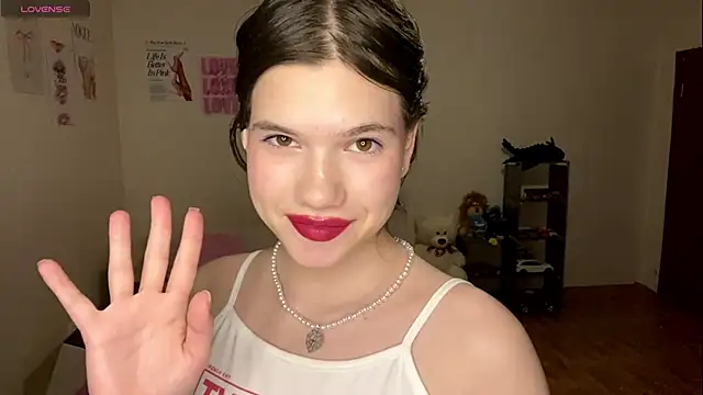 AlmetaBradicich online show from 12, 11, 2025