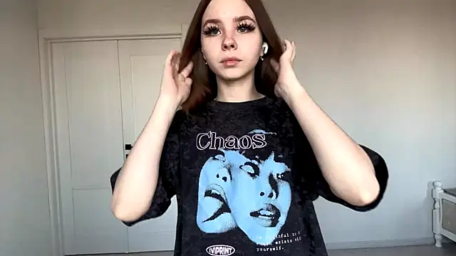 EhtelBiondi online show from 7, 11, 2025