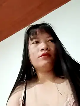 Snapshot of TrangNemo chatting on 18, 10, 2025 TrangNemo online show from 18, 10, 2025