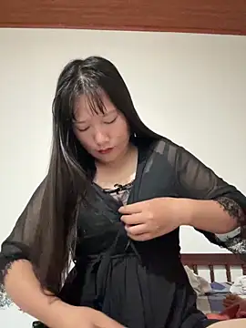 Snapshot of TrangNemo chatting on 22, 10, 2025 TrangNemo online show from 22, 10, 2025