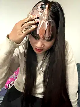 Snapshot of TrangNemo chatting on 20, 11, 2025 TrangNemo online show from 20, 11, 2025